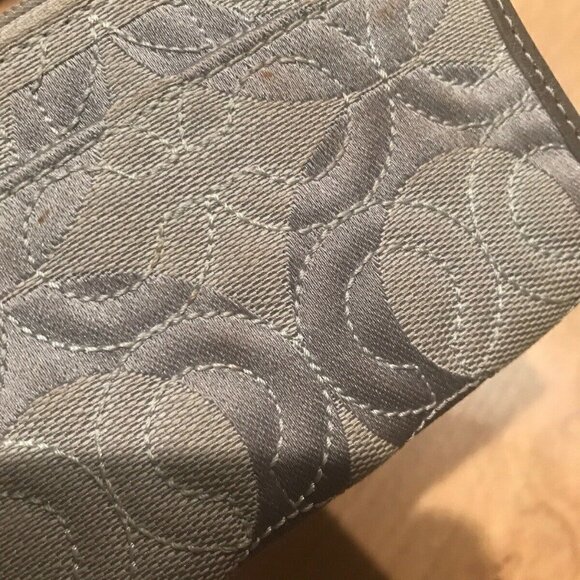 Coach Gray Zipper Key Chain Credit Card Wallet - Picture 5 of 5